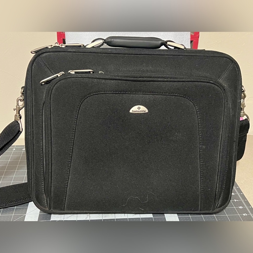 Samsonite Classic Black Laptop Bag